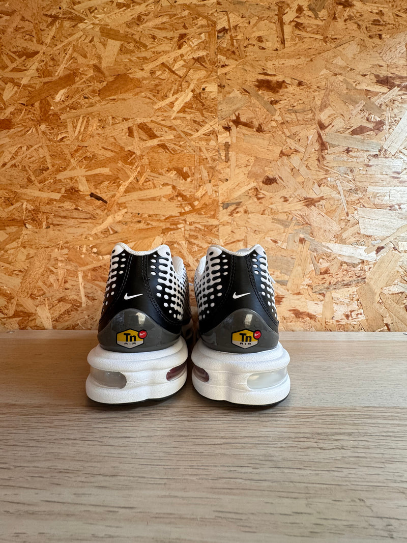 NIKE TN VII (7)