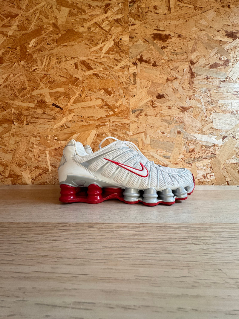 NIKE SHOX TL