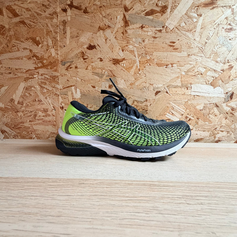 ASICS GEL/STRATUS 2