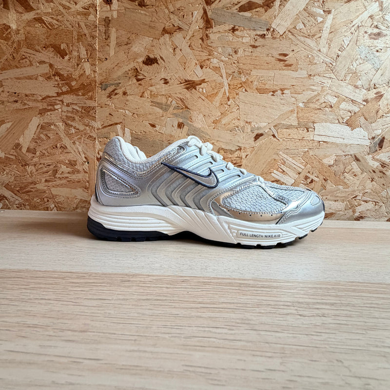 NIKE AIR PEGASUS