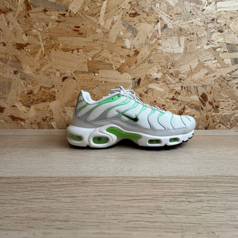 NIKE AIR MAX PLUS TN