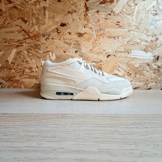 AIR JORDAN 4