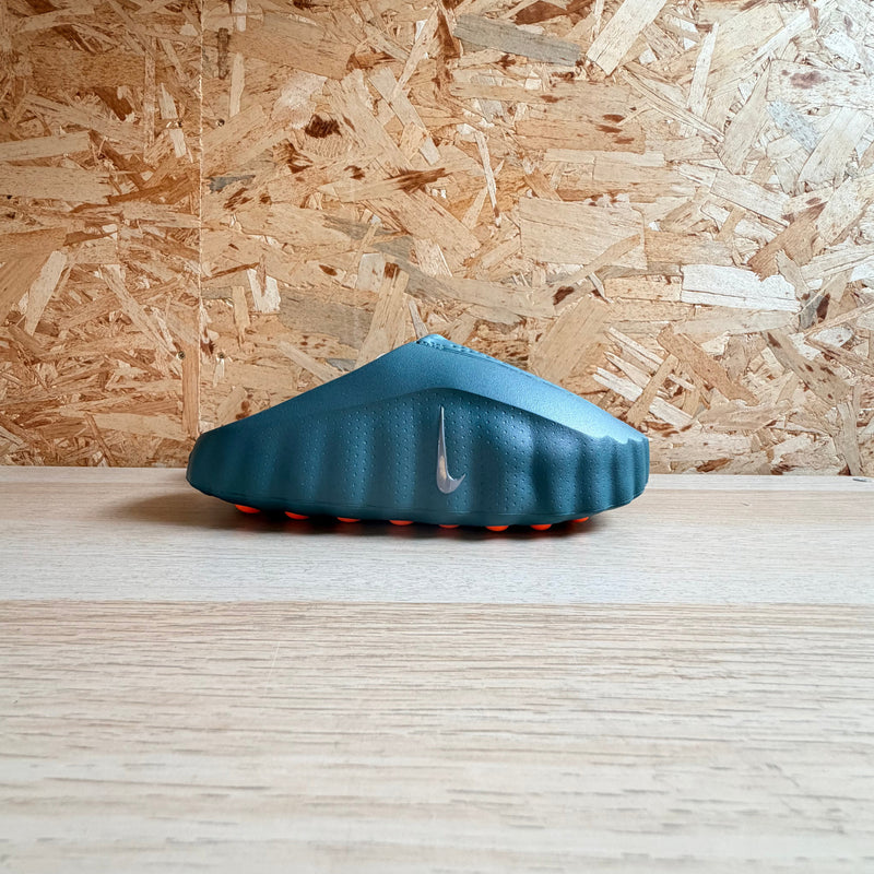 NIKE MIND 001