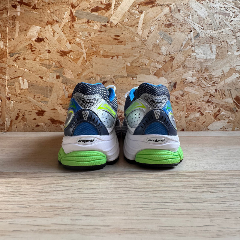 SAUCONY PROGRID OMNI 9