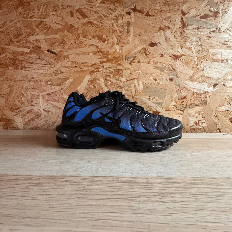 NIKE TN AIR MAX PLUS
