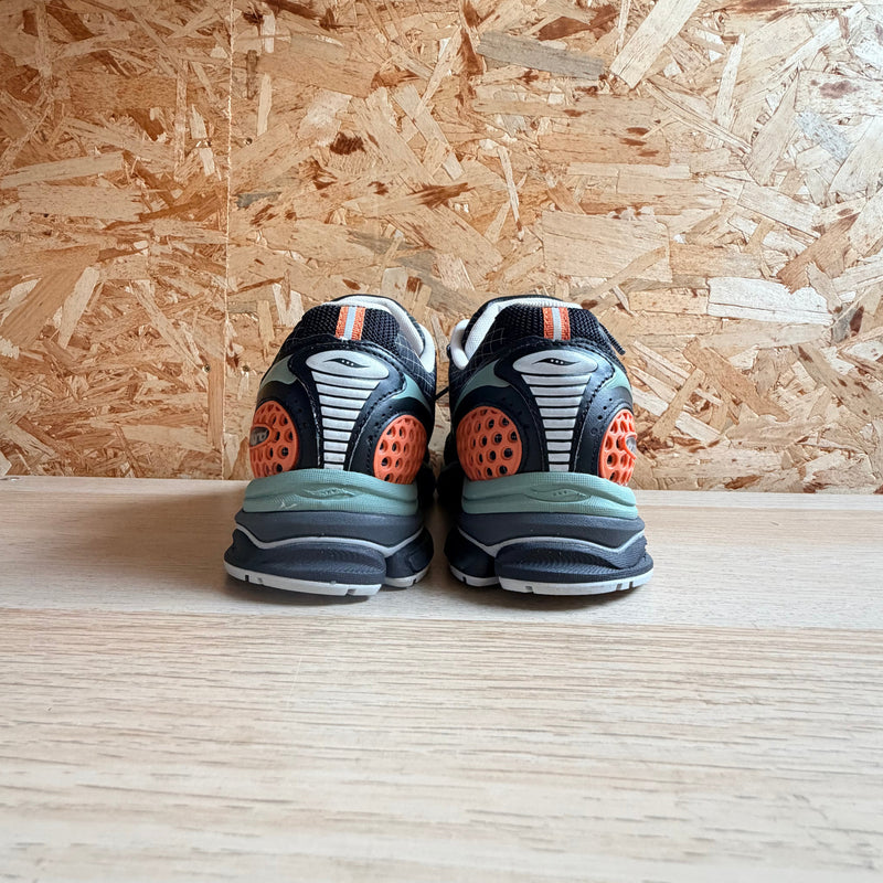 SAUCONY PROGRID TRIUMPH 4