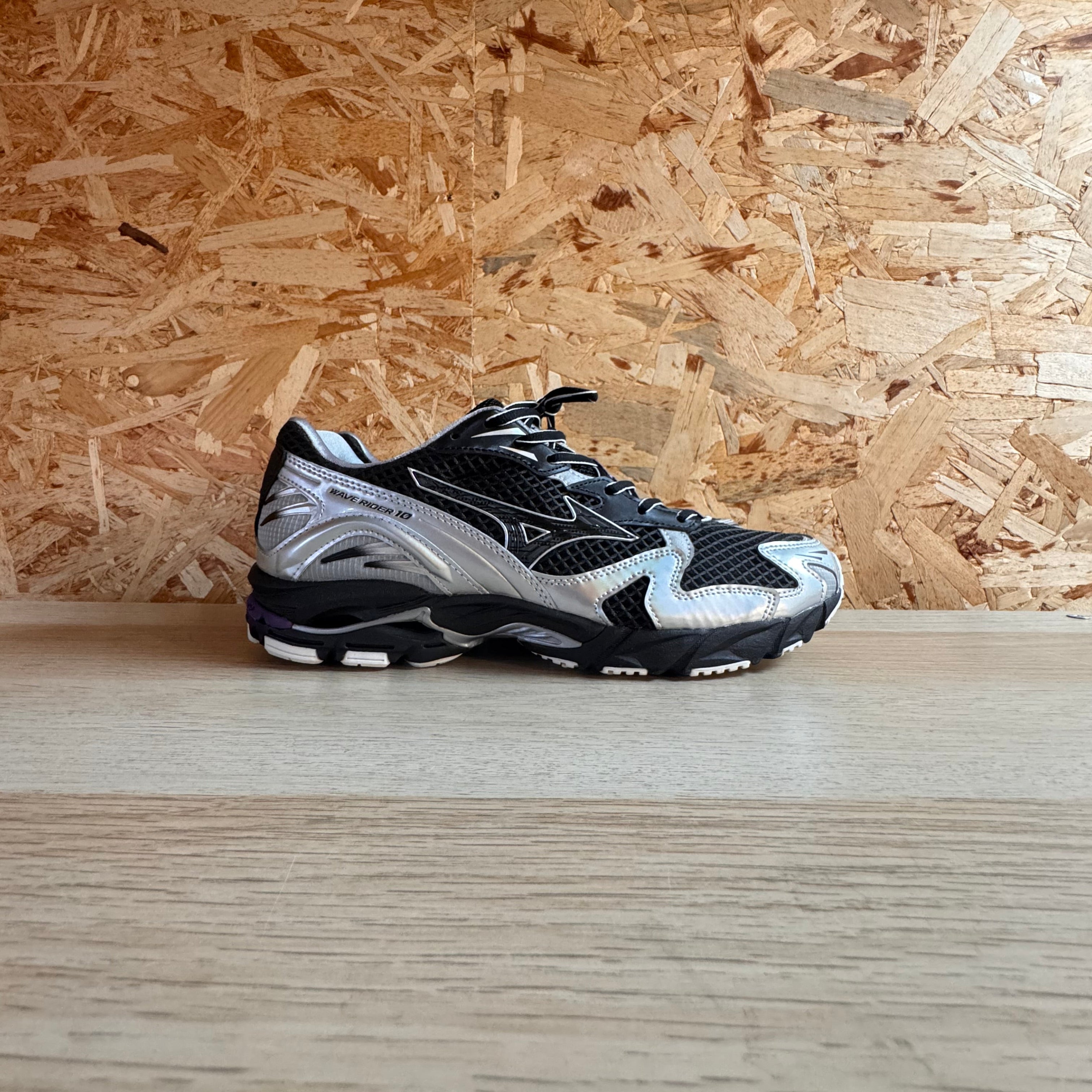 MIZUNO WAVE RIDER 10