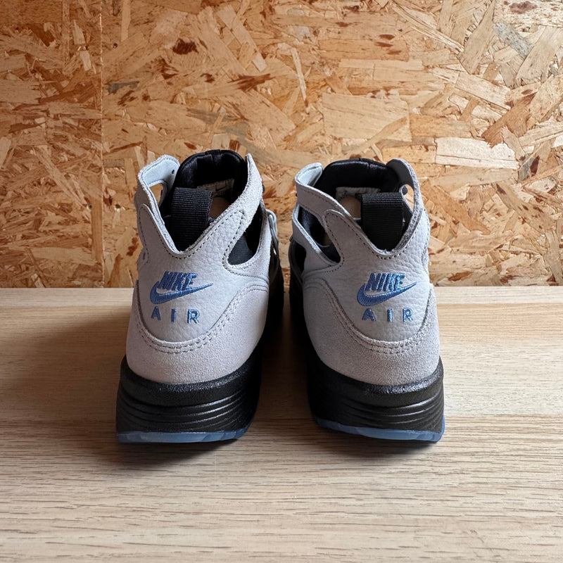 NIKE AIR TRAINER HUARACHE