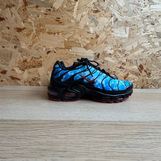 NIKE AIR MAX PLUS TN