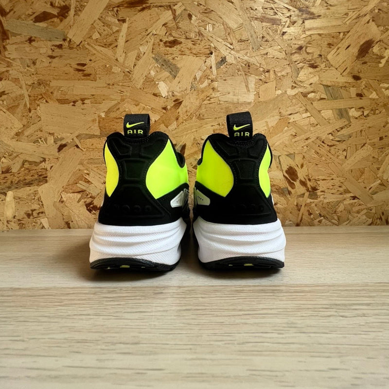 NIKE AIR MAX SNDR