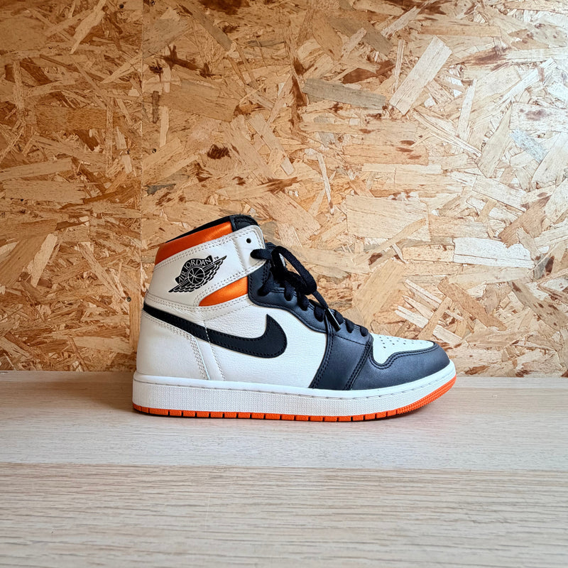 AIR JORDAN 1 RÉTRO