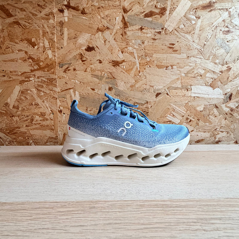 ON CLOUDSURFER MAX