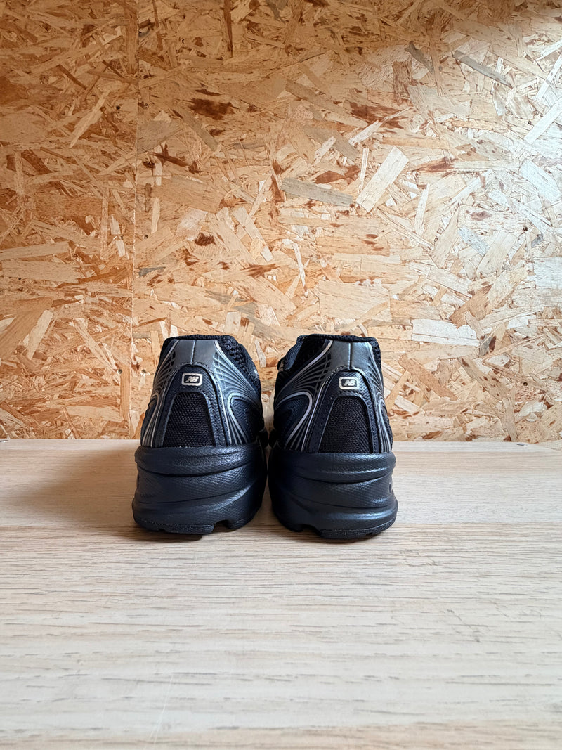 NEW BALANCE 740