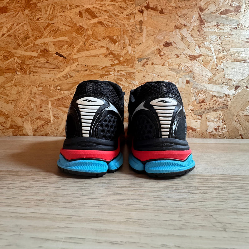 SAUCONY PROGRID TRIUMPH 4